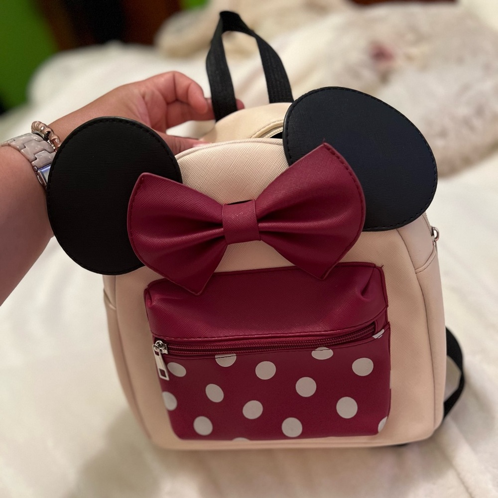Minnie Mouse mini backpack - Picture 10 of 10